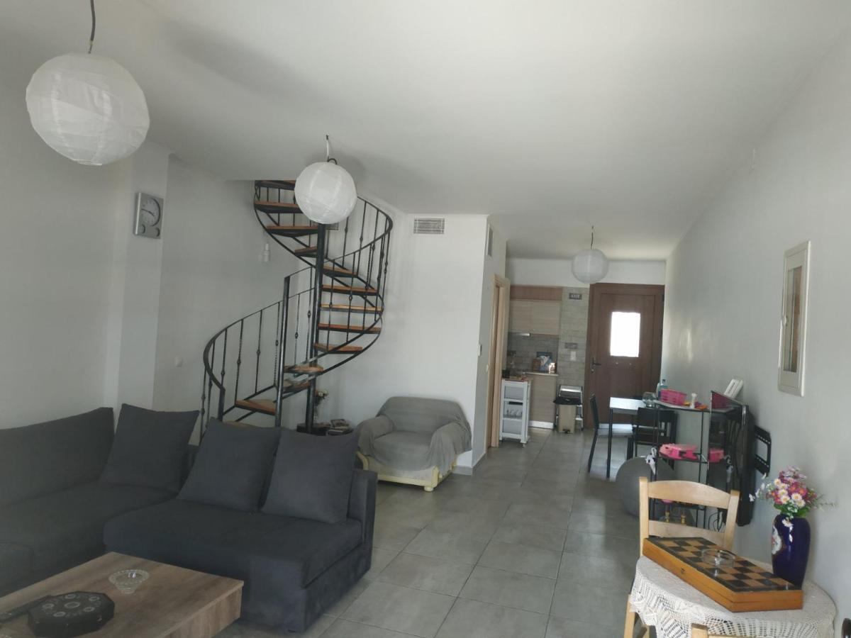 Two-Storey House In Kardamyla Mármaron Exterior foto